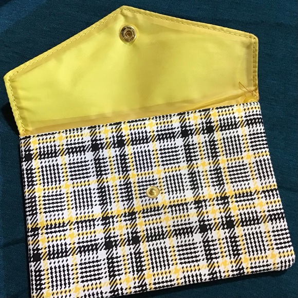 Ipsy Glam Bag Plaid Envelope - Picture 2 of 4